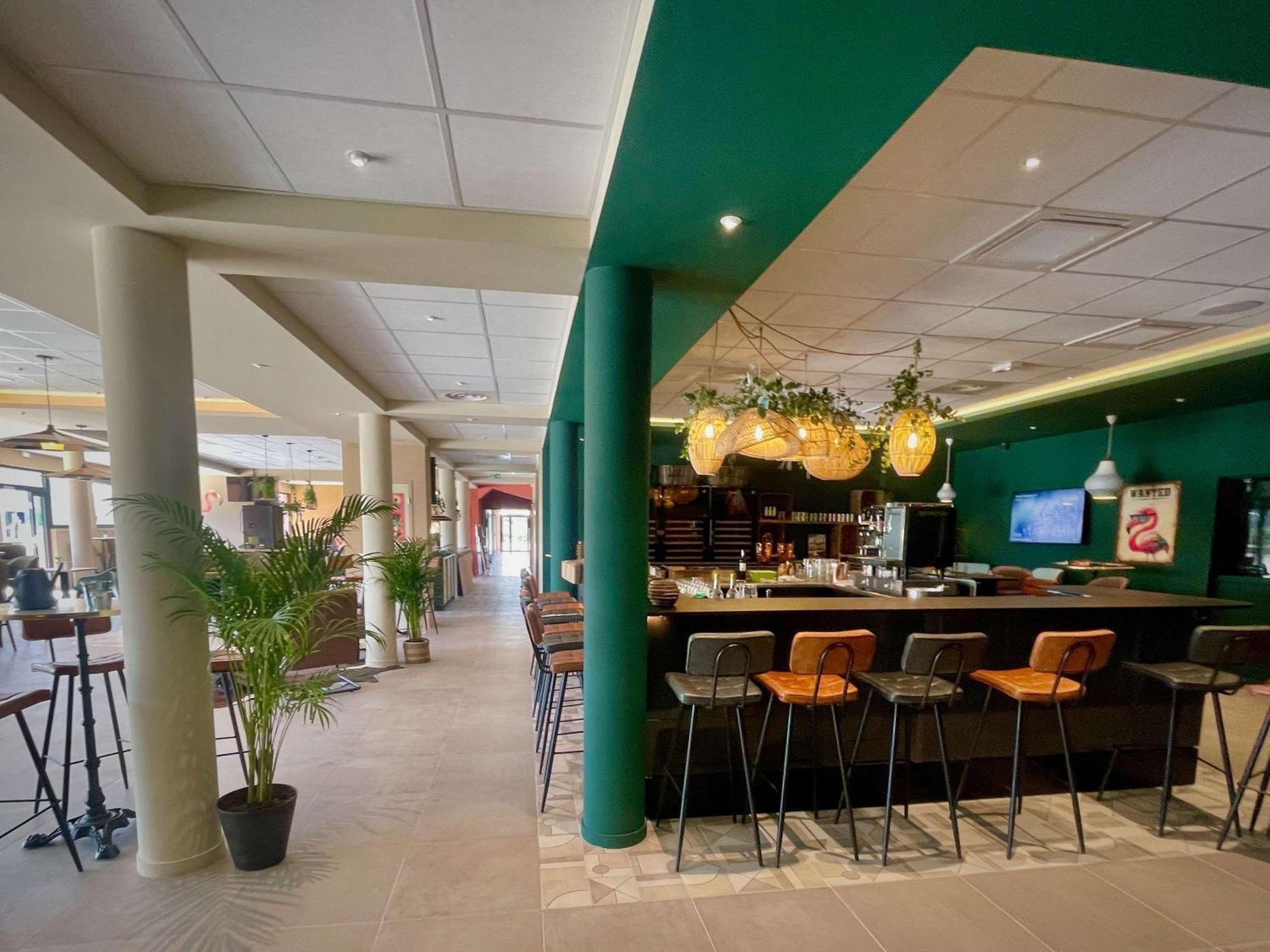 Hotel Ibis Budget Porte De Camargue Saint-Martin-de-Crau Zewnętrze zdjęcie